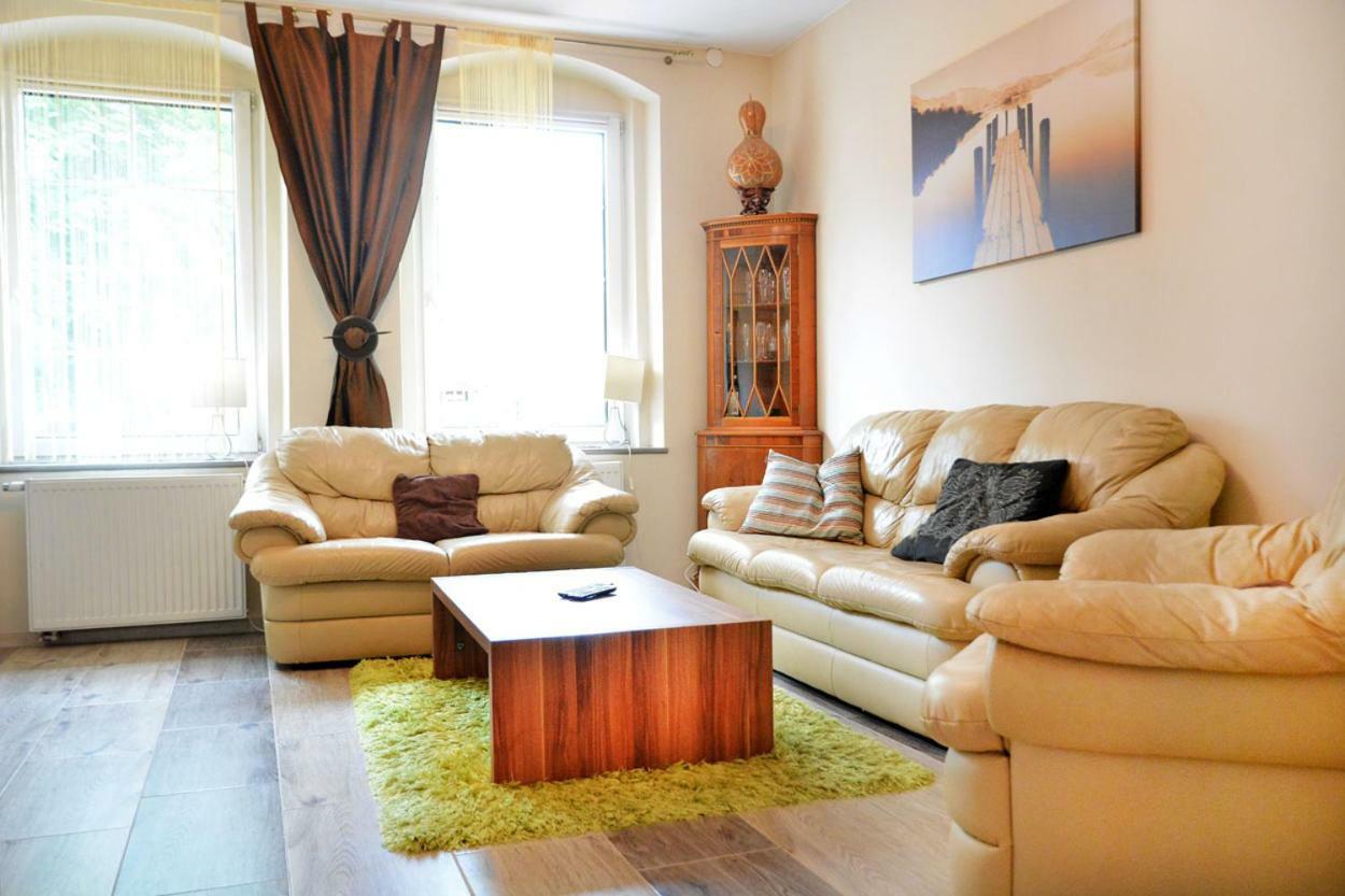 Ferienwohnung Dom W Santocznie Santoczno Exterior foto