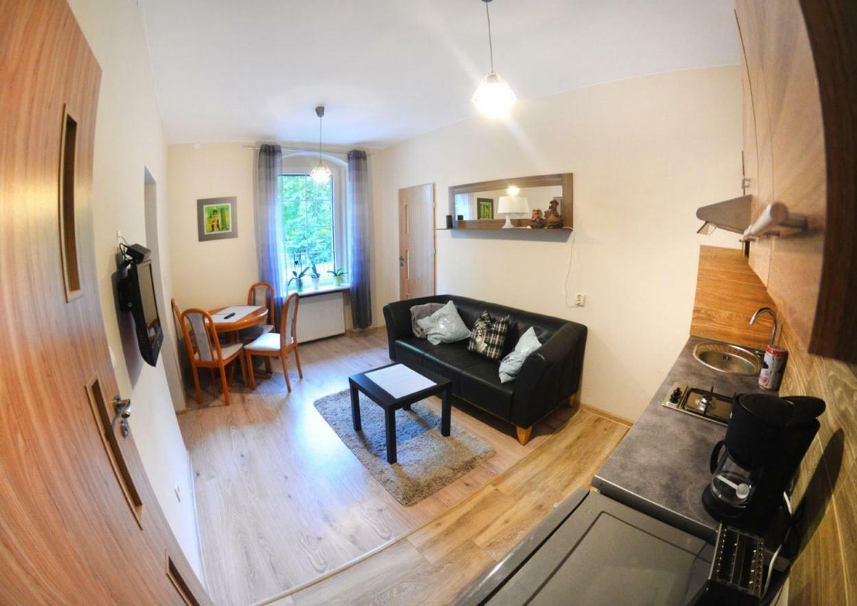 Ferienwohnung Dom W Santocznie Santoczno Exterior foto