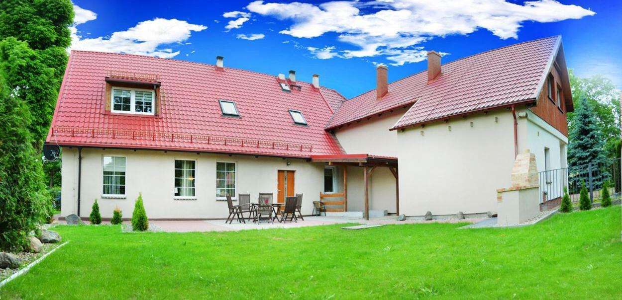 Ferienwohnung Dom W Santocznie Santoczno Exterior foto